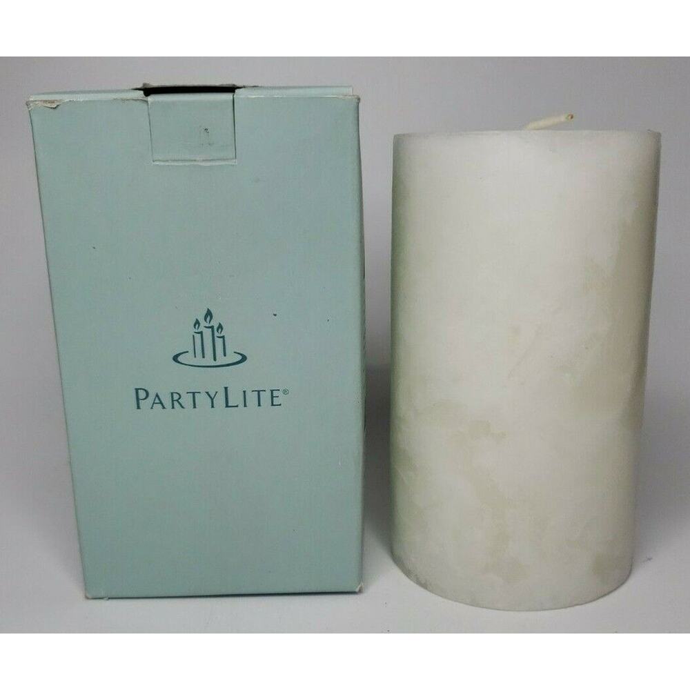 PartyLite Well-Being Spa Pillar Candle 3x5 Elderflower Springs P5D/C55109